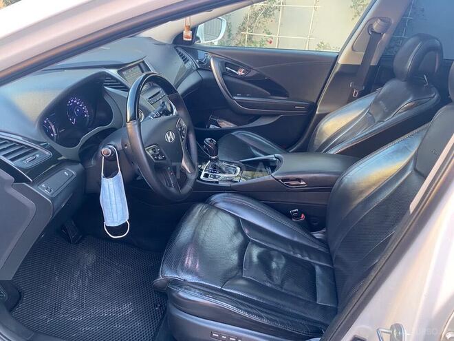 Hyundai Grandeur 2013, 230,000 km - 3.0 л - Bakı