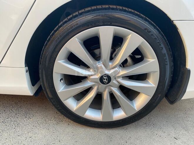 Hyundai Grandeur 2013, 230,000 km - 3.0 л - Bakı