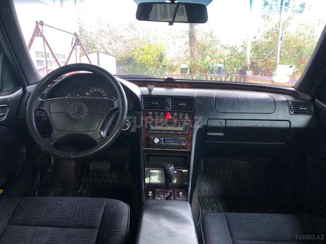 Mercedes C 220 1998, 345,000 km - 2.2 л - Cəlilabad