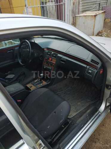 Mercedes E 300 1996, 350,000 km - 3.0 l - Bakı