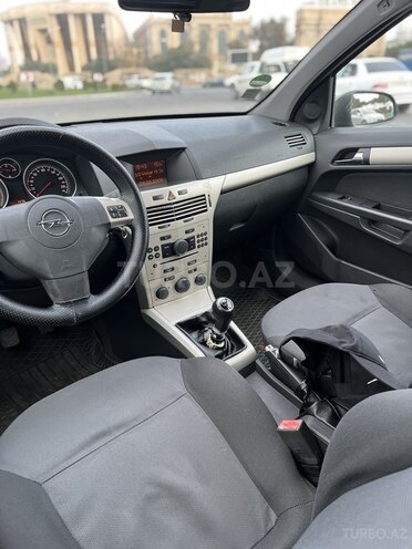 Opel Astra 2008, 281,000 km - 1.3 л - Bakı