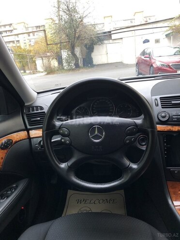 Mercedes E 220 2007, 330,000 km - 2.2 l - Bakı