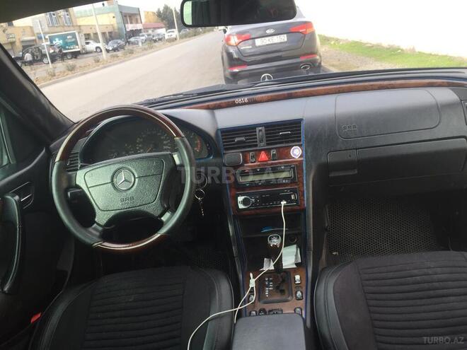 Mercedes C 220 1998, 452,842 km - 2.2 л - Sumqayıt