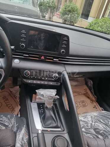 Hyundai Elantra 2022, 4,000 km - 1.6 л - Bakı