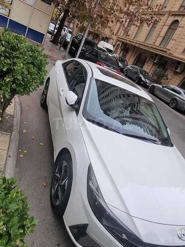 Hyundai Elantra 2022, 4,000 km - 1.6 л - Bakı