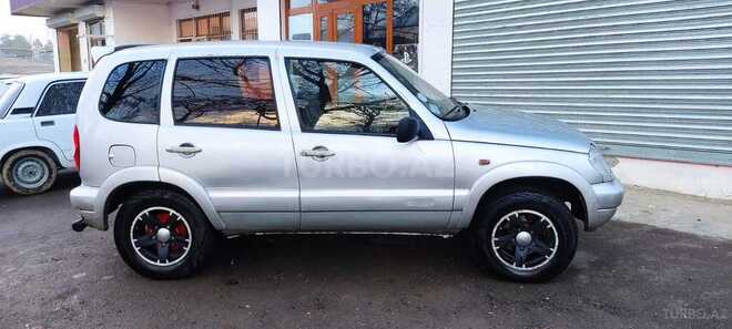 Chevrolet Niva 2003, 294,672 km - 1.7 л - Gədəbəy