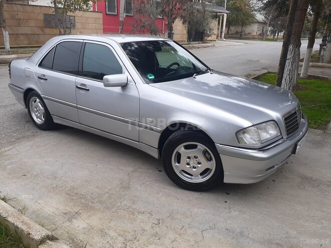 Mercedes C 200 1997, 302,150 km - 2.0 l - Salyan