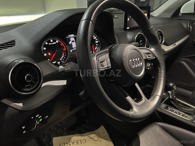 Audi Q2 2017, 39,000 km - 1.5 л - Bakı