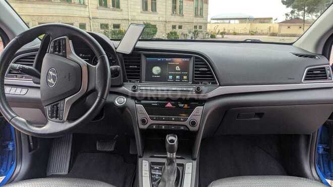 Hyundai Elantra 2017, 123,200 km - 2.0 l - Bakı