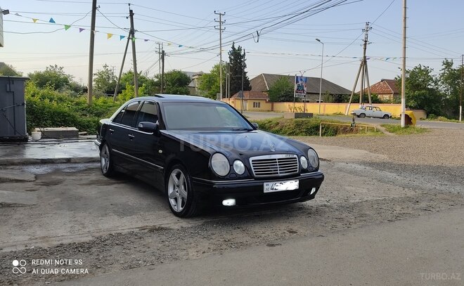Mercedes E 320 2000, 42,000 km - 3.2 л - Lənkəran