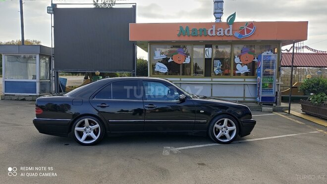 Mercedes E 320 2000, 42,000 km - 3.2 л - Lənkəran