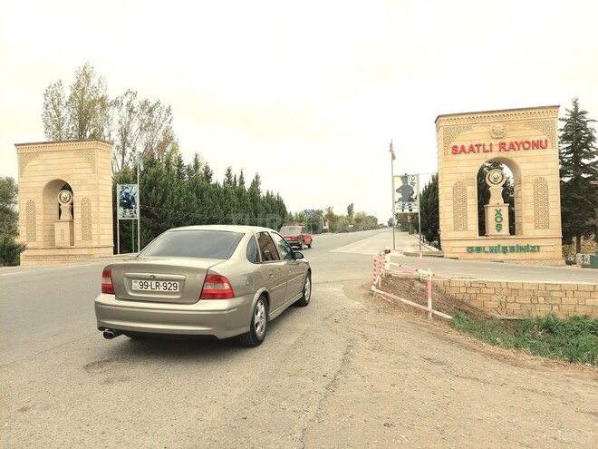 Opel Vectra 1996, 320,000 km - 1.8 л - Bakı