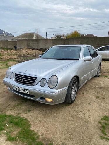 Mercedes E 200 2000, 360,321 km - 2.0 l - Bakı