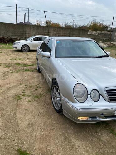 Mercedes E 200 2000, 360,321 km - 2.0 l - Bakı