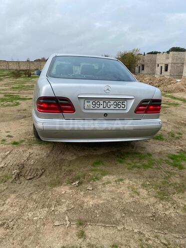 Mercedes E 200 2000, 360,321 km - 2.0 l - Bakı