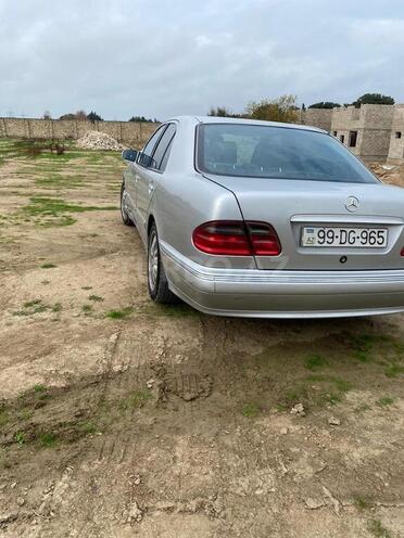 Mercedes E 200 2000, 360,321 km - 2.0 l - Bakı