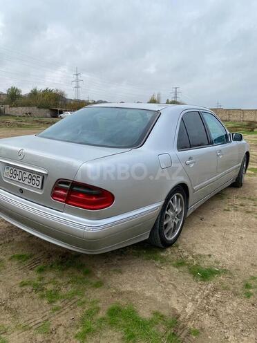 Mercedes E 200 2000, 360,321 km - 2.0 l - Bakı