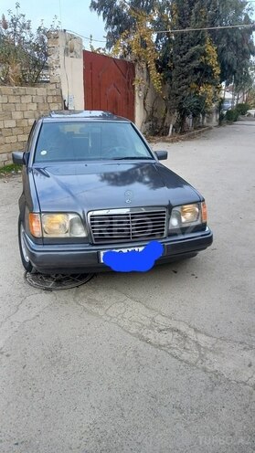 Mercedes E 220 1995, 347,000 km - 2.2 л - Bakı