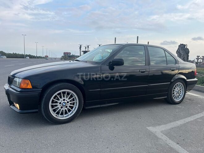 BMW 320 1993, 492,000 km - 2.0 l - Bakı