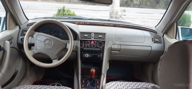 Mercedes C 230 1997, 370,000 km - 2.3 l - Cəlilabad