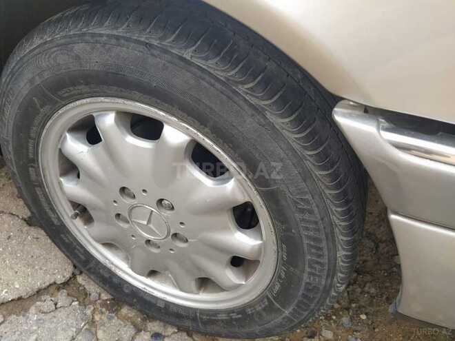 Mercedes C 220 1994, 292,901 km - 2.2 l - Bakı