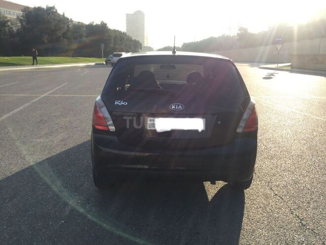 Kia Rio 2010, 172,000 km - 1.4 l - Bakı