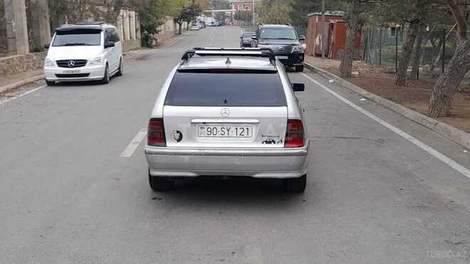 Mercedes C 220 2000, 315,000 km - 2.2 л - Bakı