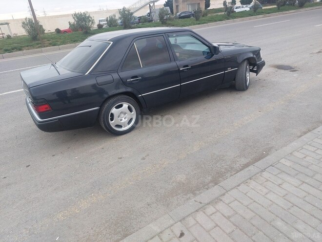 Mercedes E 230 1990, 502,809 km - 2.3 l - Bakı