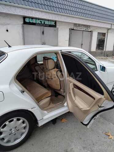 Mercedes C 230 2000, 200,000 km - 2.3 l - Göyçay