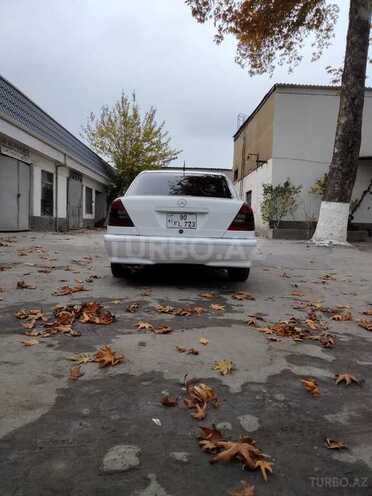 Mercedes C 230 2000, 200,000 km - 2.3 l - Göyçay