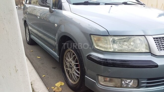 Mitsubishi Chariot 2001, 285,000 km - 2.4 l - Gəncə