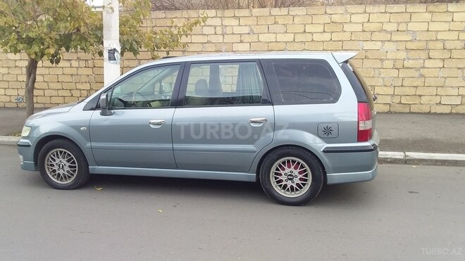 Mitsubishi Chariot 2001, 285,000 km - 2.4 l - Gəncə