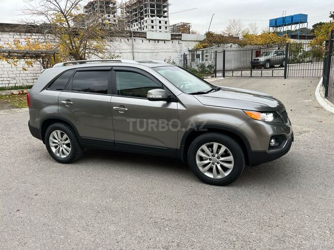 Kia Sorento 2011, 225,000 km - 2.0 l - Bakı