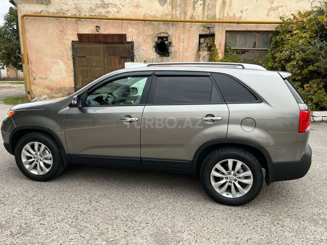 Kia Sorento 2011, 225,000 km - 2.0 l - Bakı