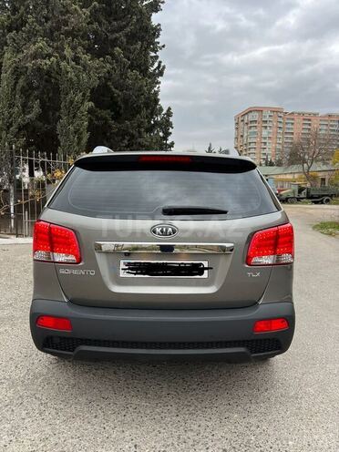 Kia Sorento 2011, 225,000 km - 2.0 l - Bakı