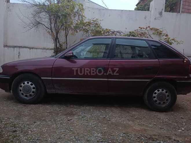 Opel Astra 1995, 470,280 km - 1.6 л - Bakı