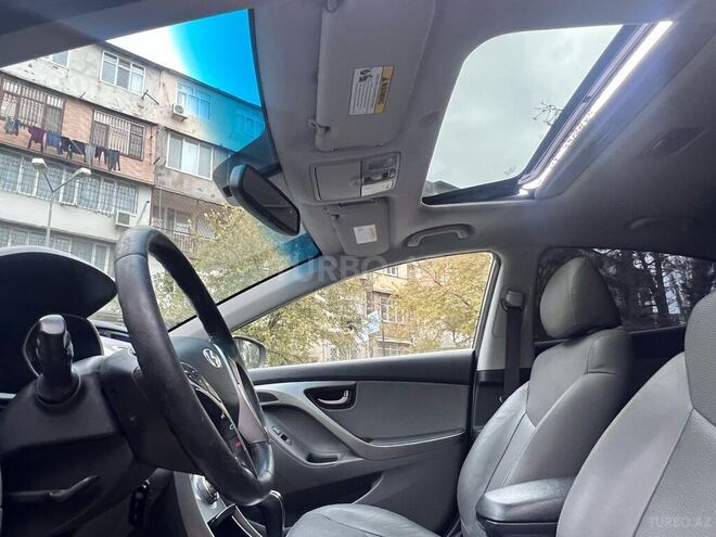 Hyundai Elantra 2011, 206,484 km - 1.8 l - Bakı