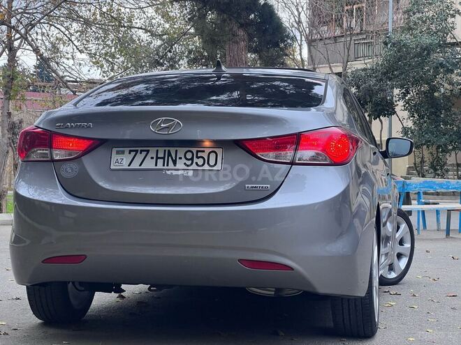 Hyundai Elantra 2011, 206,484 km - 1.8 l - Bakı