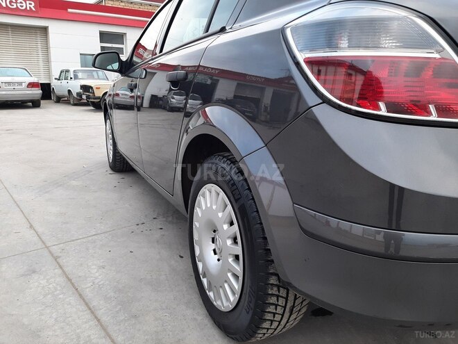 Opel Astra 2009, 146,500 km - 1.4 l - Bakı