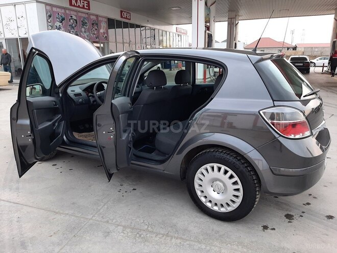Opel Astra 2009, 146,500 km - 1.4 l - Bakı