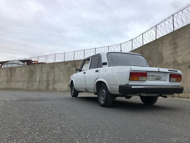 LADA (VAZ) 2107 2009, 153,000 km - 1.6 л - Bakı