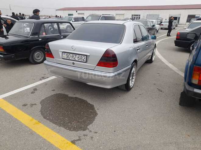 Mercedes C 220 1997, 300,000 km - 2.2 l - Bakı