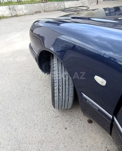 Mercedes E 200 1997, 399,000 km - 2.0 l - Bakı