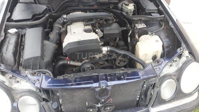 Mercedes E 200 1997, 399,000 km - 2.0 l - Bakı