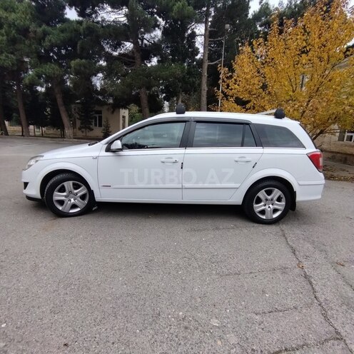 Opel Astra 2008, 175,000 km - 1.4 л - Bakı