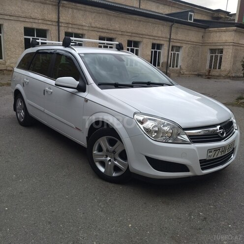 Opel Astra 2008, 175,000 km - 1.4 л - Bakı