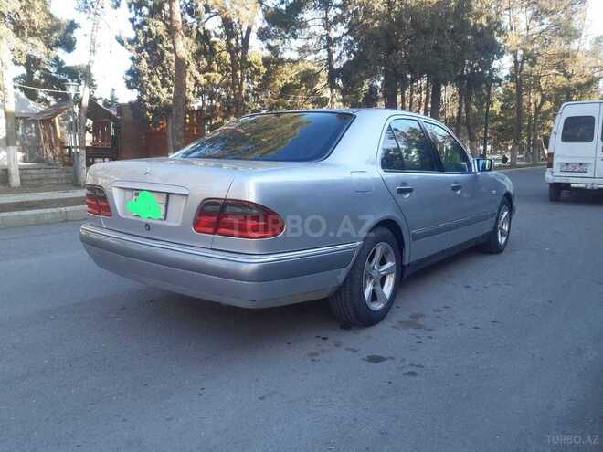 Mercedes E 240 1998, 140,000 km - 2.4 l - Gəncə