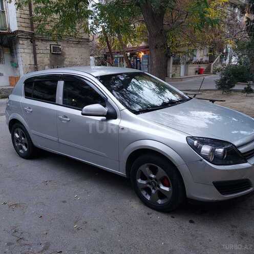 Opel Astra 2005, 262,000 km - 1.3 л - Bakı