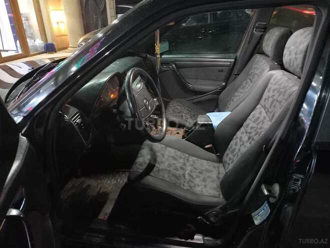 Mercedes C 220 1999, 452,870 km - 2.2 l - Bakı