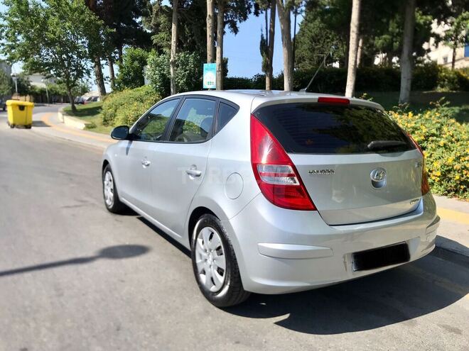 Hyundai i30 2007, 228,000 km - 1.6 л - Bakı